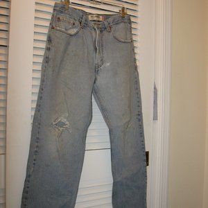 Men's Levi 550 34 x 34  distressed & torn jeans